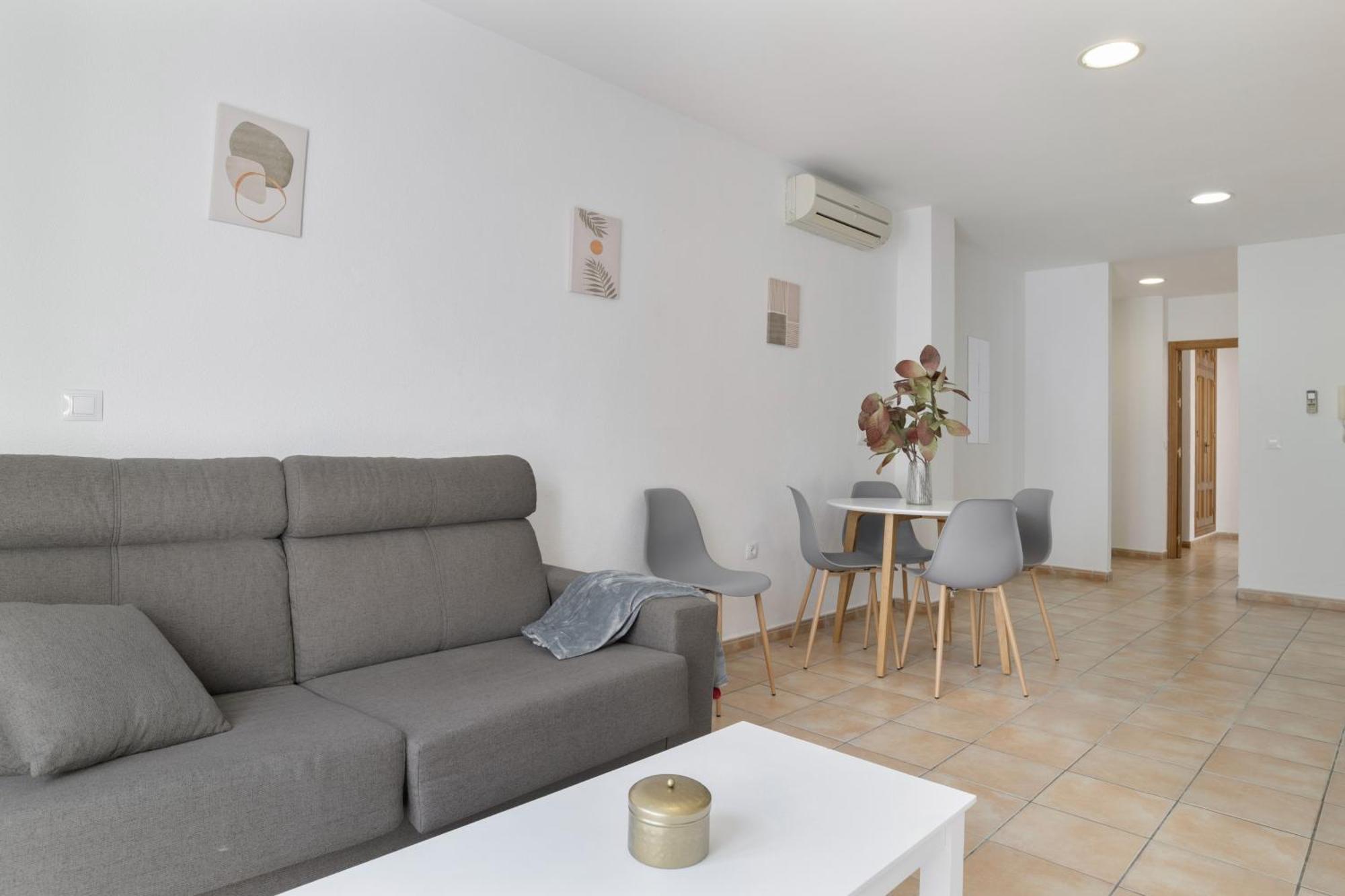 Apartamento Perez Zara 5 科尼尔-德拉弗龙特拉 外观 照片